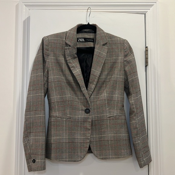 Zara Blazer - Picture 1 of 2
